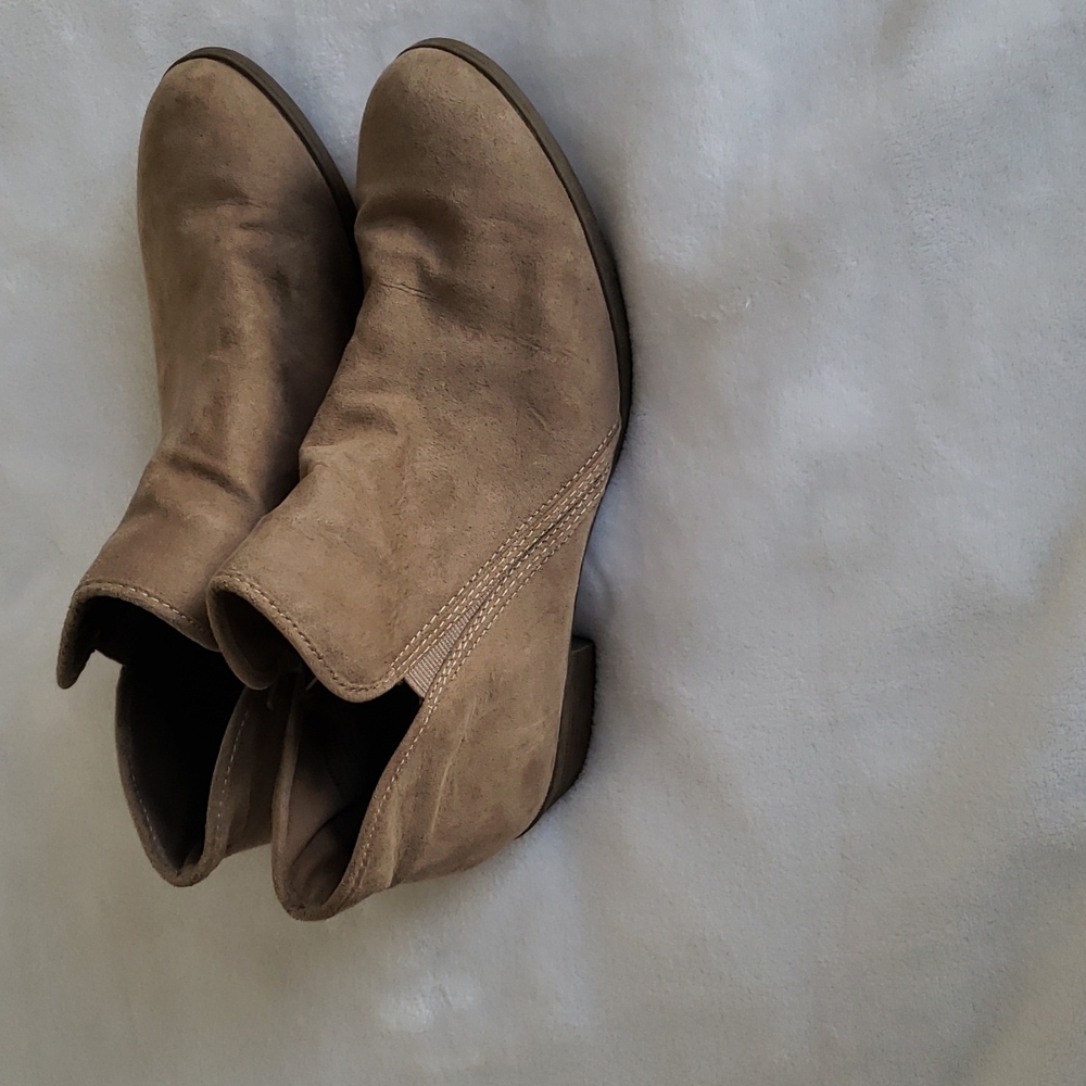 Size 10 booties.